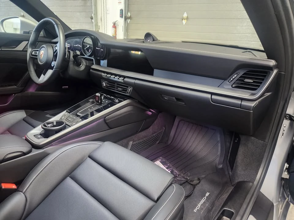 2023 Porsche 992 Carrera 4S - Image 8 of 10