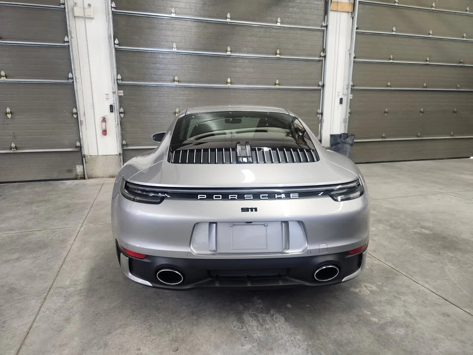 2023 Porsche 992 Carrera 4S - Image 5 of 10