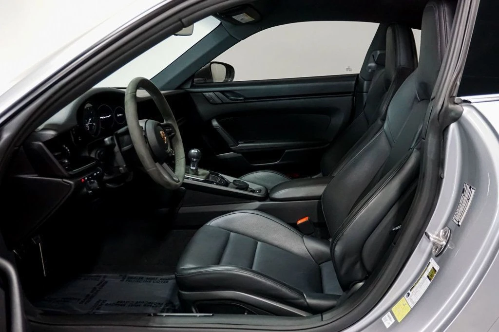 2023 Porsche 992 Carrera T - Image 8 of 12