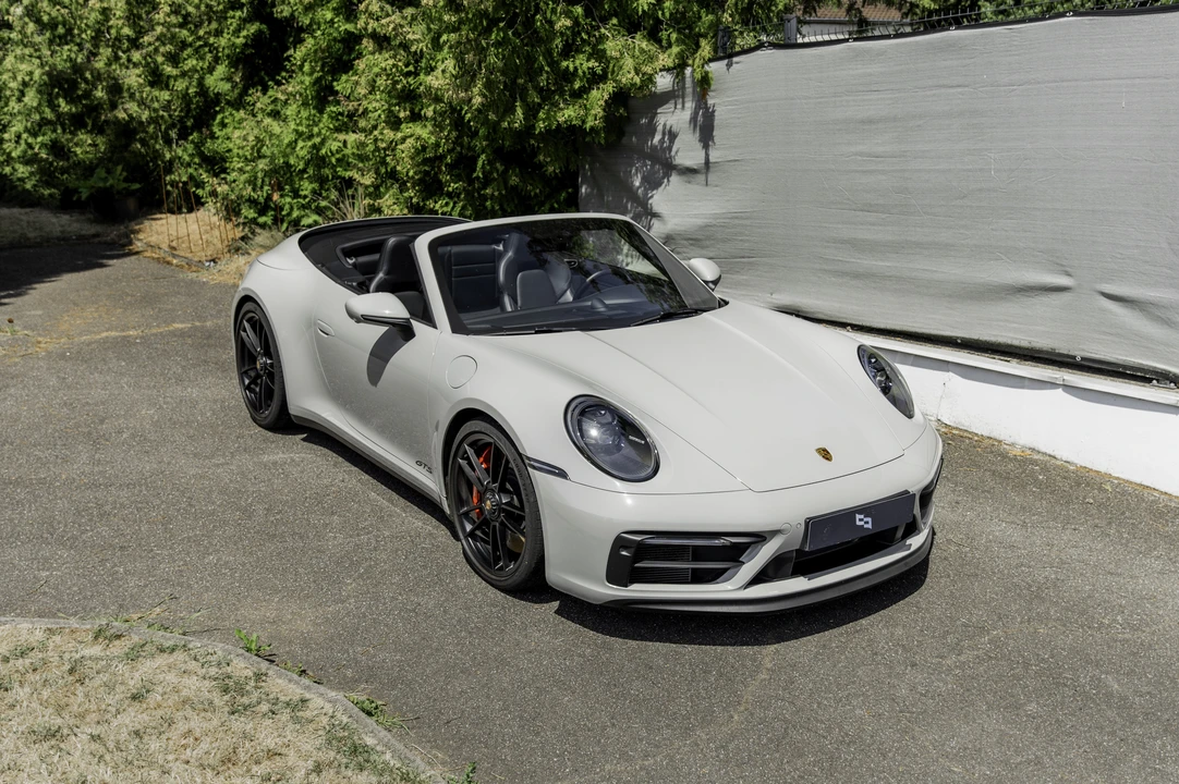 2023 Porsche 911 - Image 11 of 31