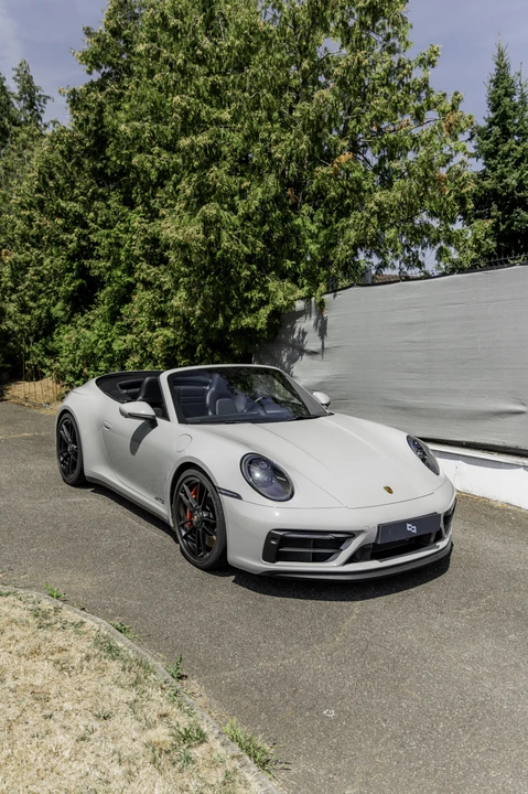 2023 Porsche 911 - Image 27 of 31