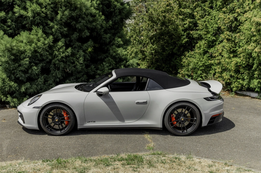 2023 Porsche 911 - Image 21 of 31