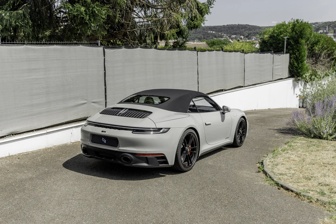 2023 Porsche 911 - Image 20 of 31