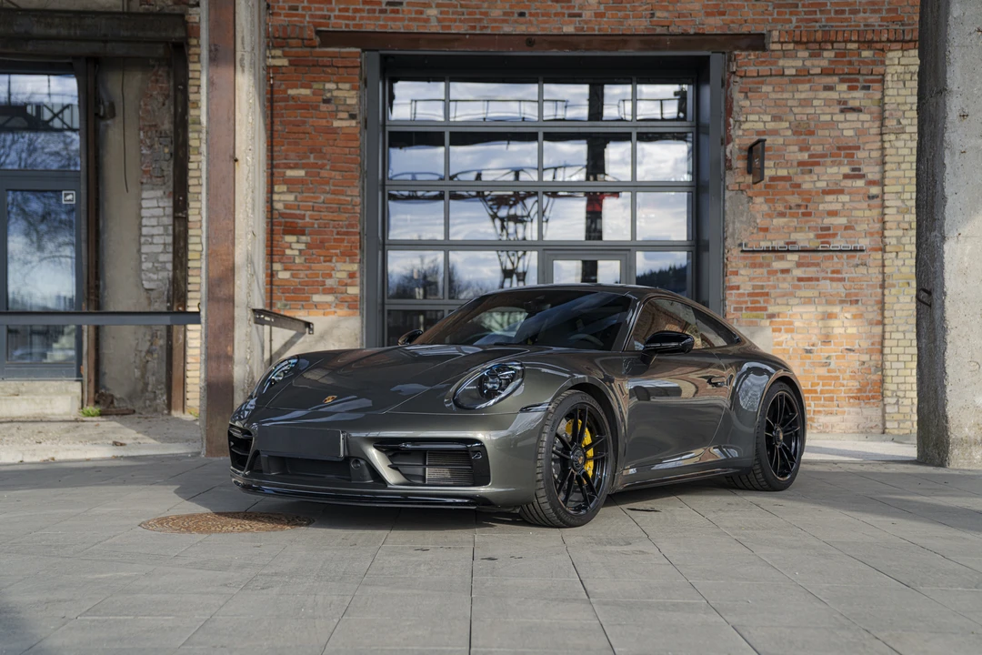 2023 Porsche 992 Carrera GTS - Image 9 of 21