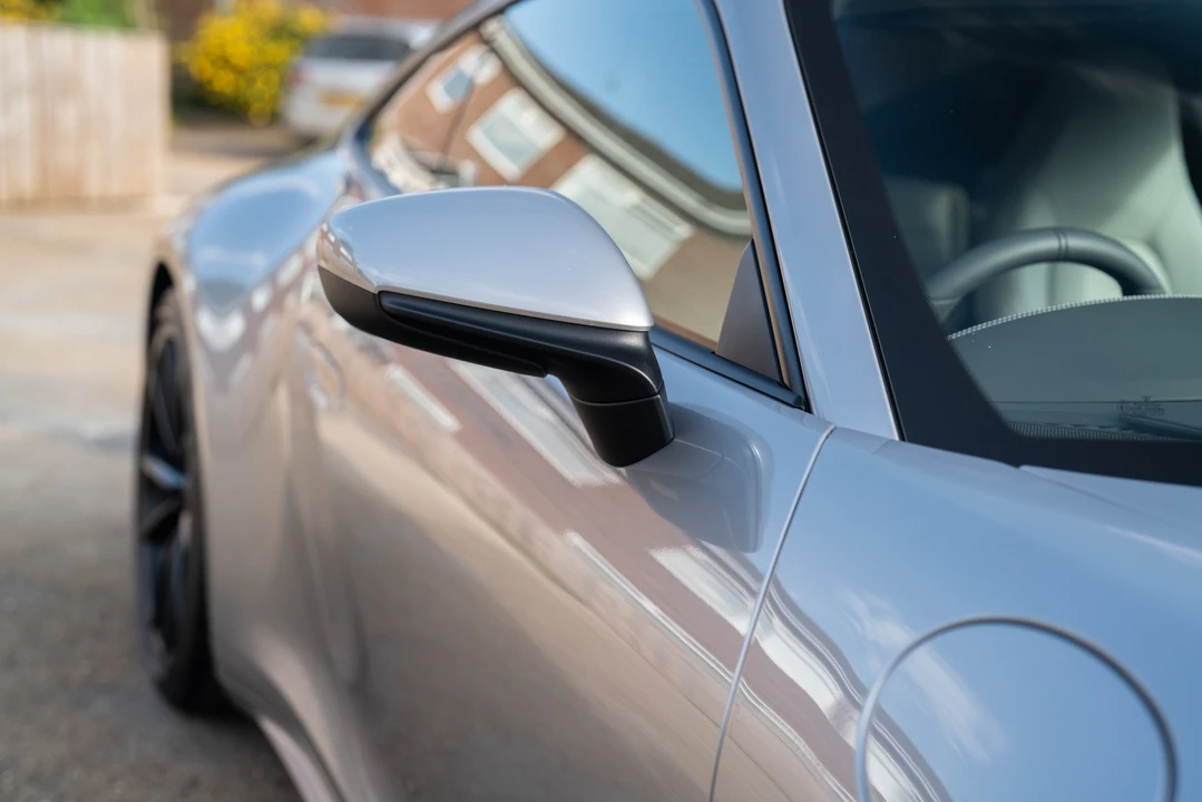 2023 Porsche 992 Carrera - Image 25 of 31