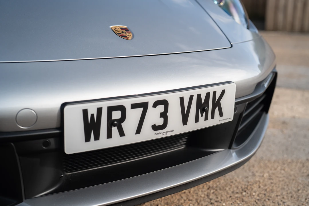 2023 Porsche 992 Carrera - Image 29 of 31