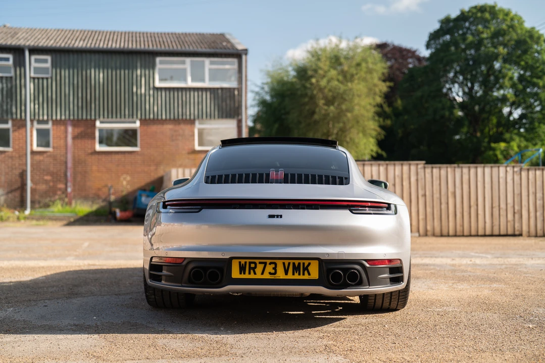 2023 Porsche 992 Carrera - Image 6 of 31