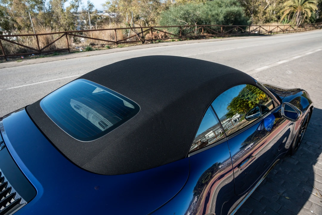 2023 Porsche 992 Carrera - Image 27 of 31