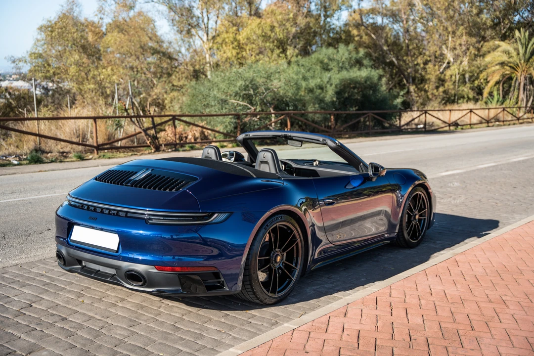 2023 Porsche 992 Carrera - Image 6 of 31