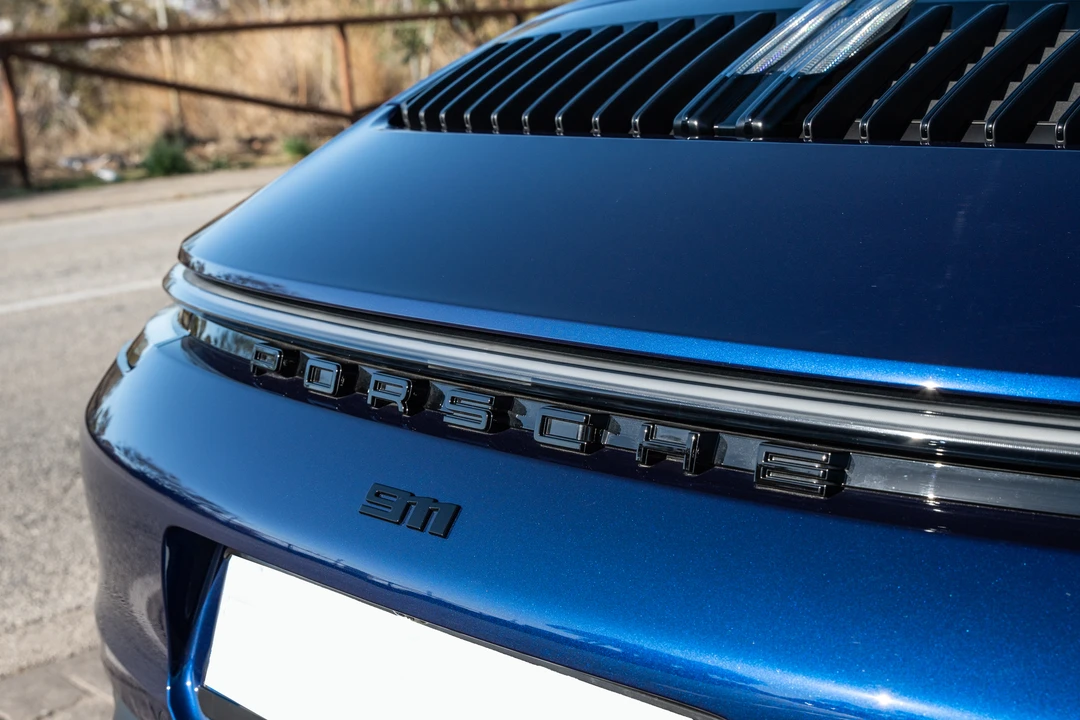 2023 Porsche 992 Carrera - Image 23 of 31