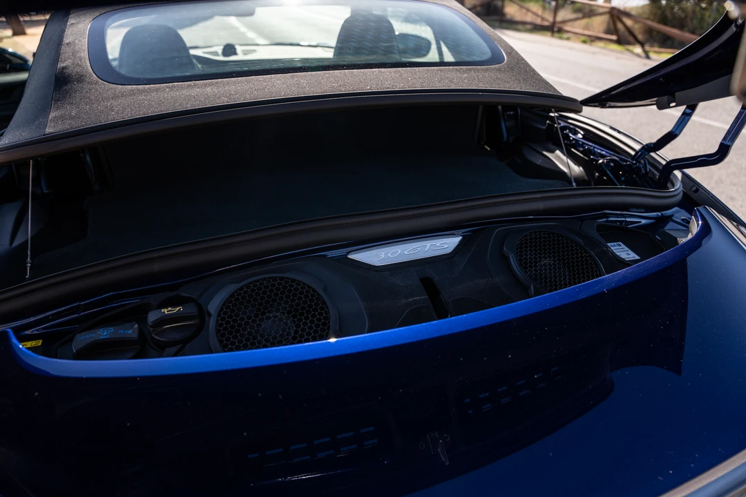 2023 Porsche 992 Carrera - Image 26 of 31