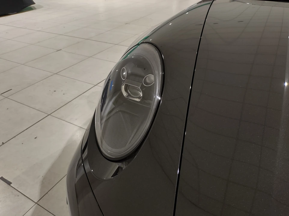 2023 Porsche 992 Carrera GTS - Image 18 of 31