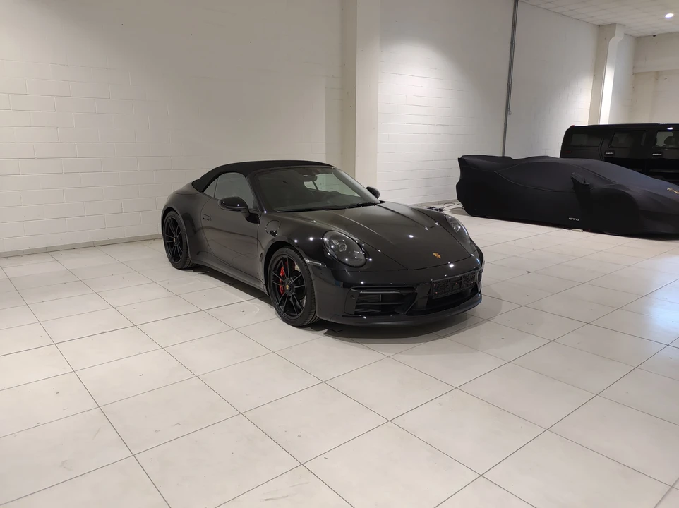 2023 Porsche 992 Carrera GTS - Image 11 of 31