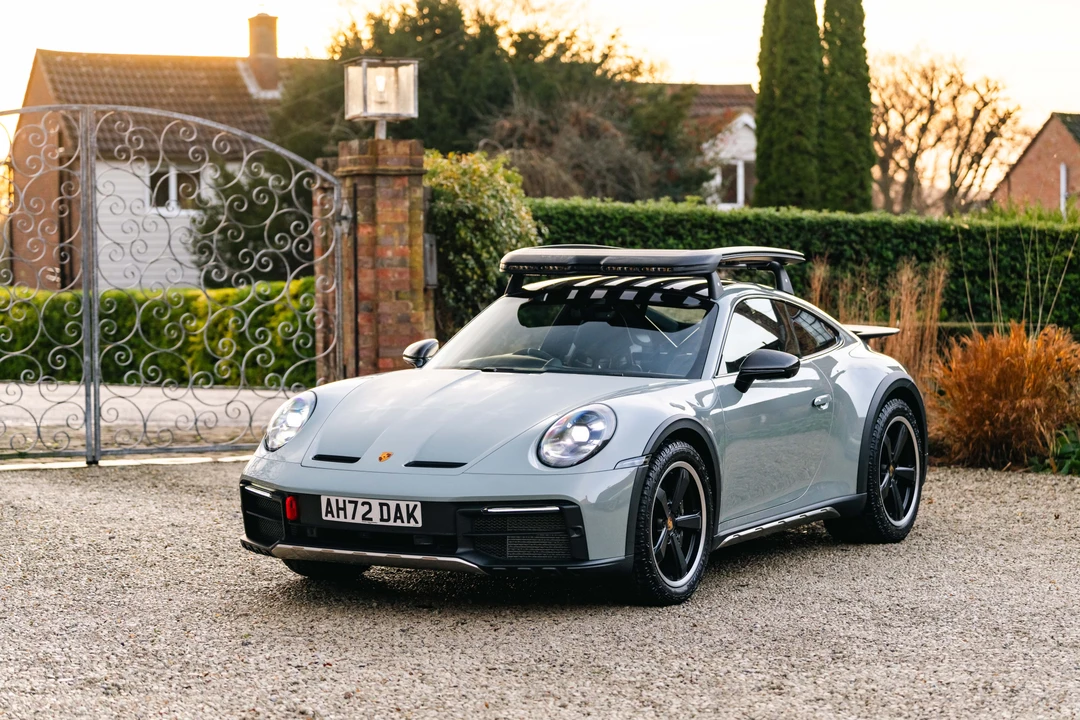 2023 Porsche 992 Dakar - Image 3 of 15