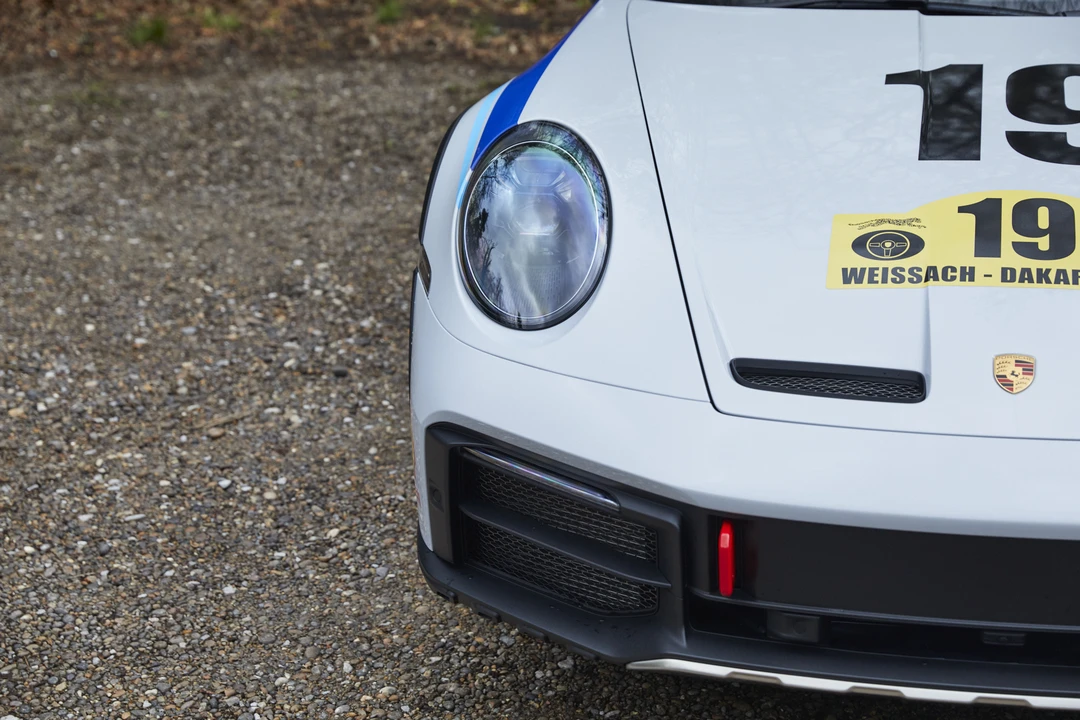 2023 Porsche 992 Dakar - Image 18 of 31