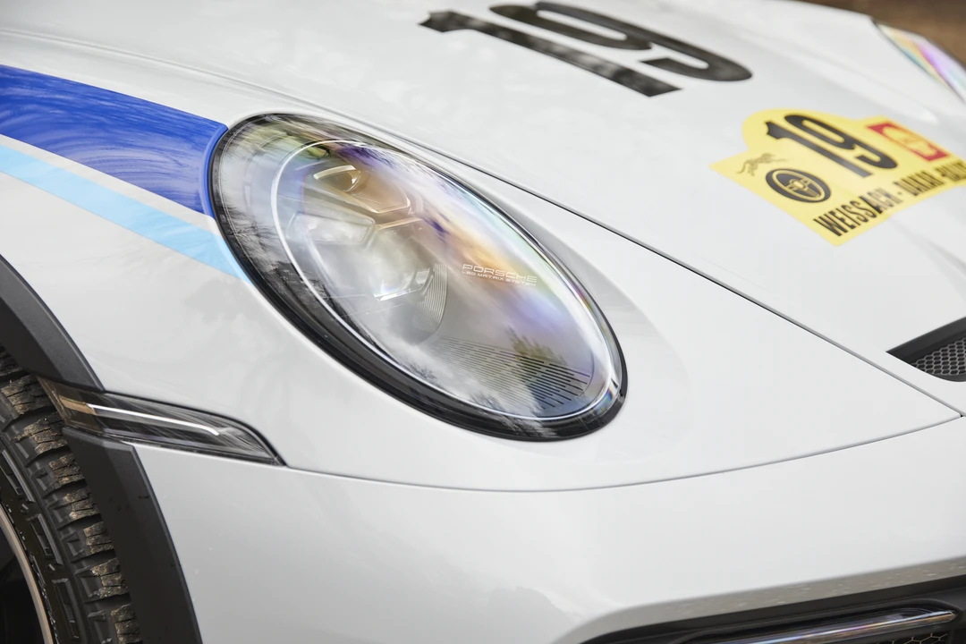2023 Porsche 992 Dakar - Image 25 of 31