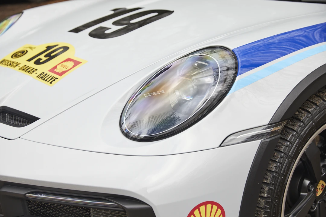2023 Porsche 992 Dakar - Image 27 of 31