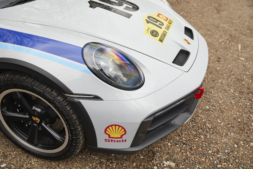 2023 Porsche 992 Dakar - Image 30 of 31