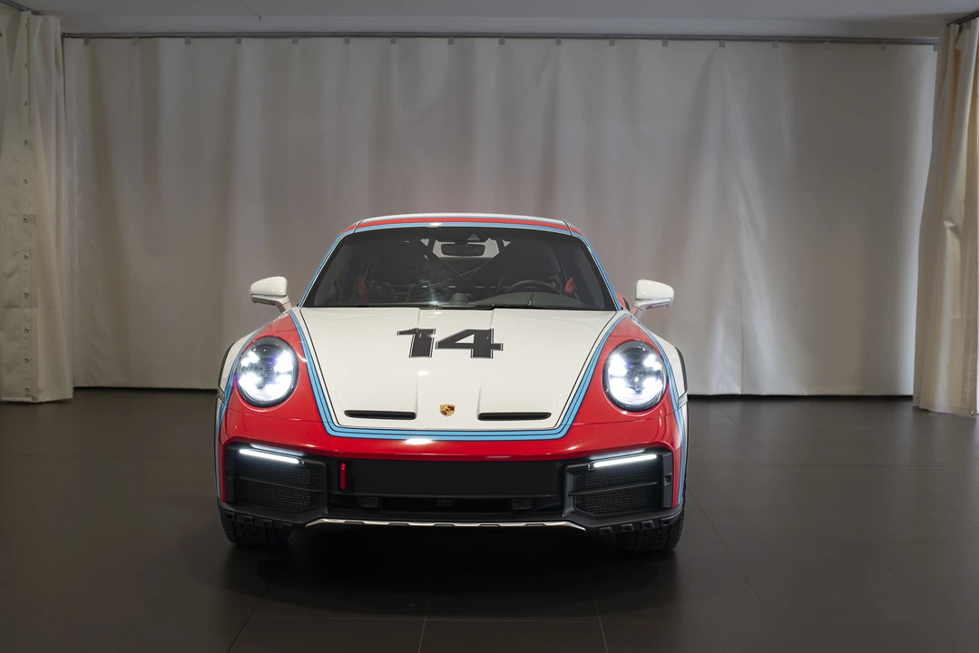 2023 Porsche 992 Dakar - Image 2 of 31