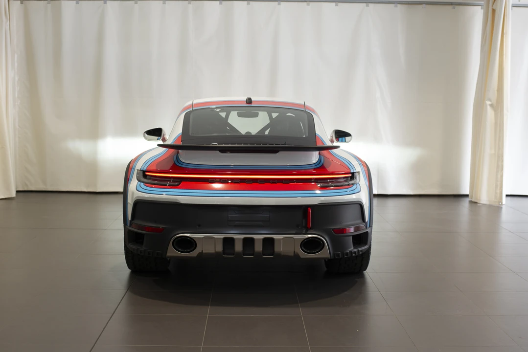 2023 Porsche 992 Dakar - Image 6 of 31