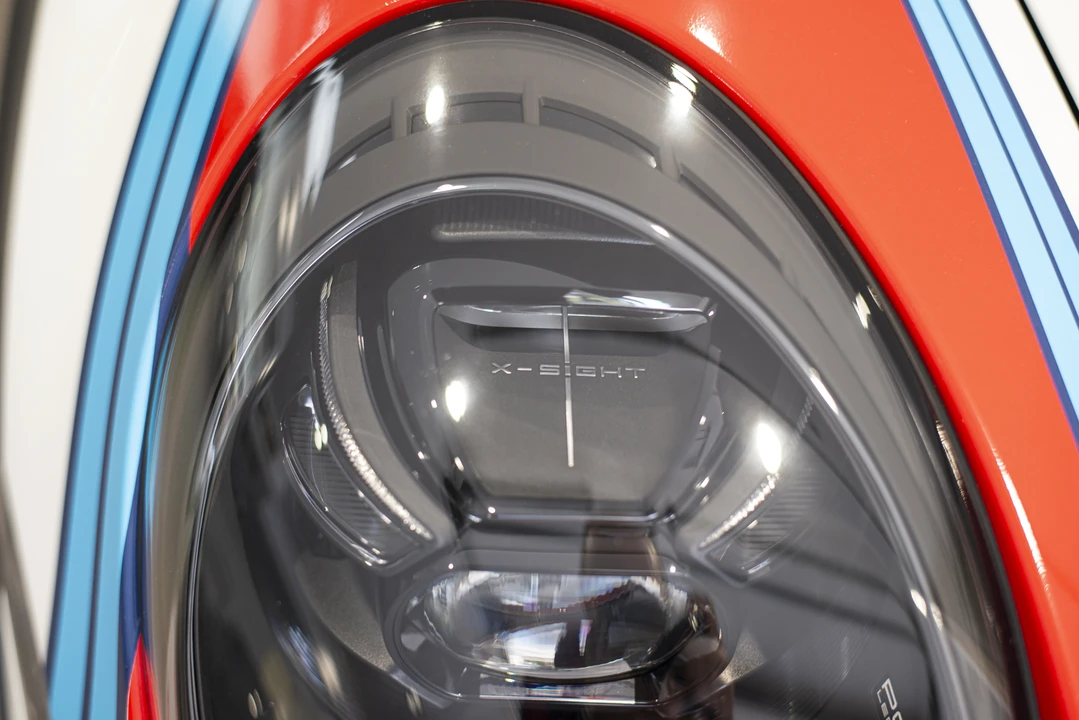 2023 Porsche 992 Dakar - Image 20 of 31