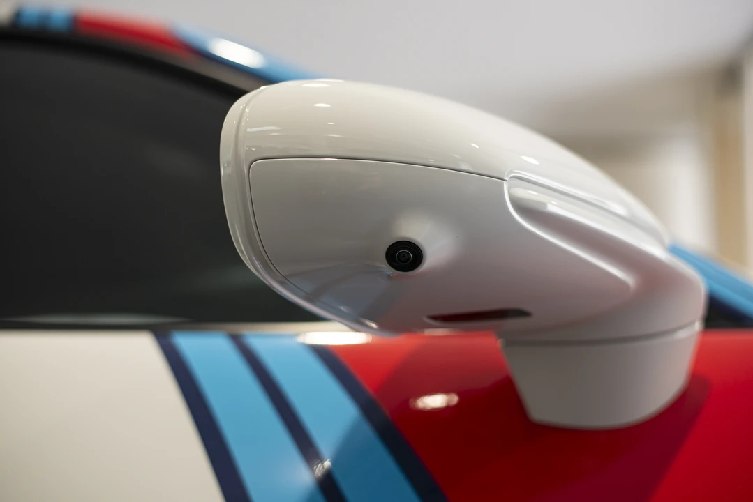 2023 Porsche 992 Dakar - Image 23 of 31
