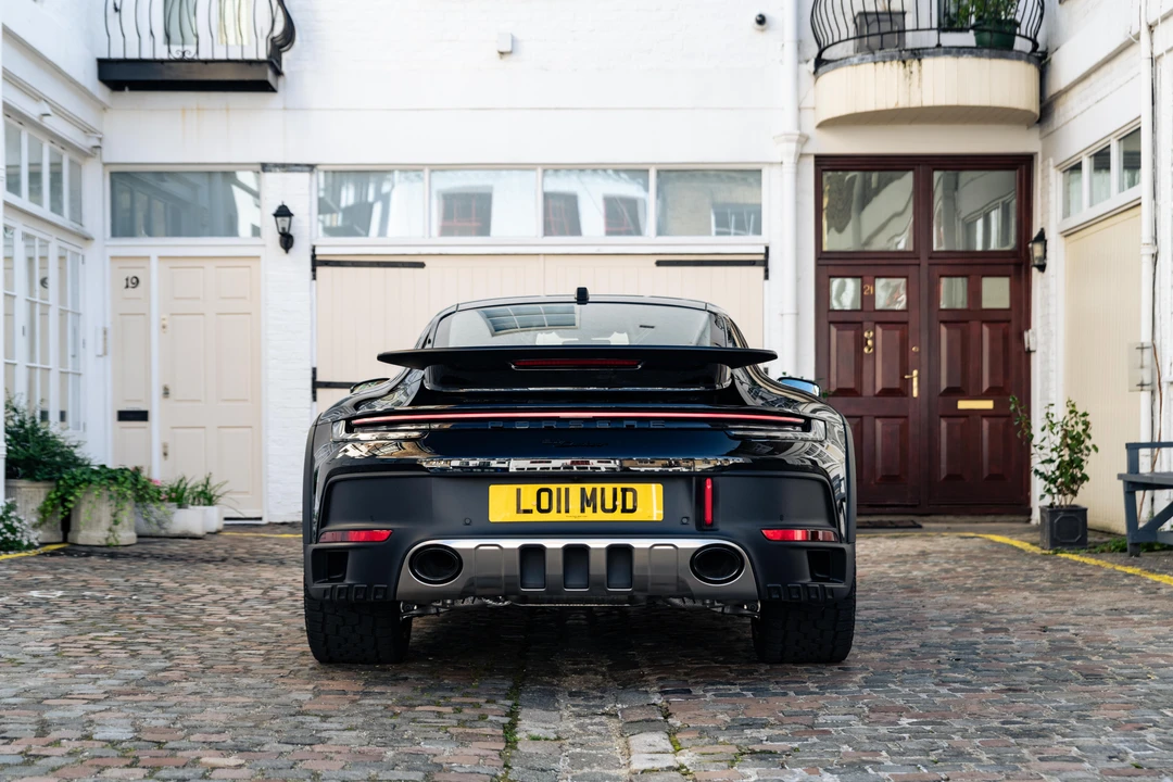 2023 Porsche 992 Dakar - Image 7 of 31