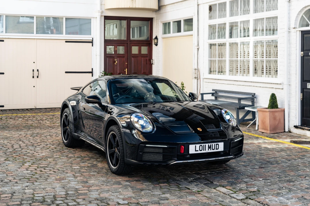 2023 Porsche 992 Dakar - Image 12 of 31
