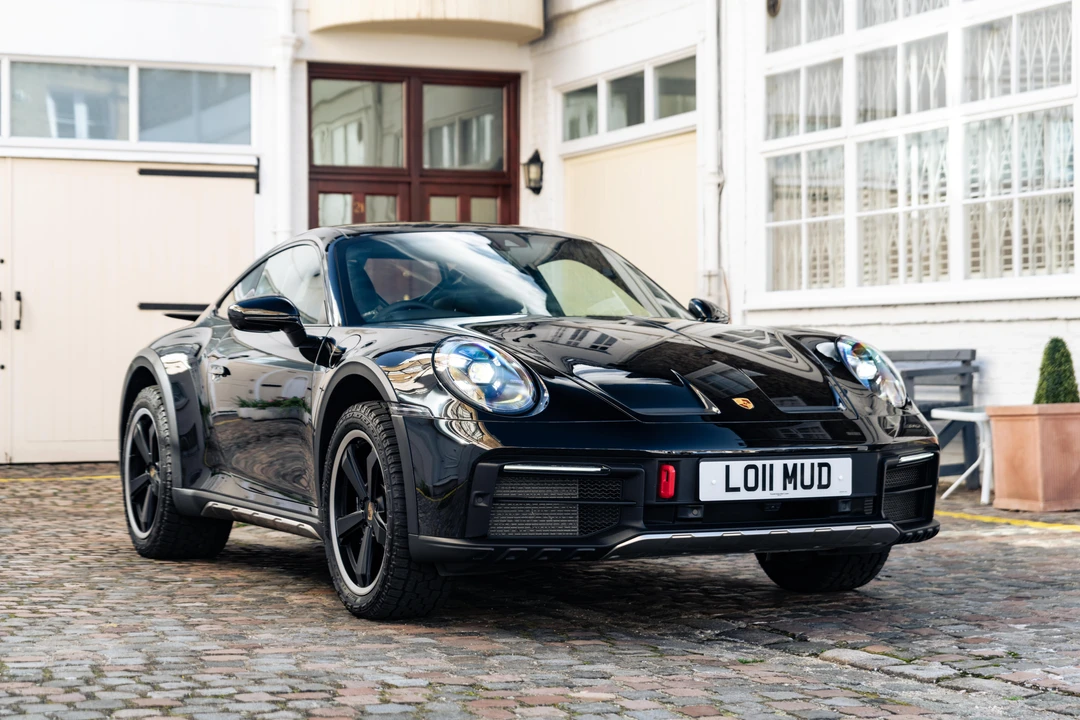 2023 Porsche 992 Dakar - Image 4 of 31