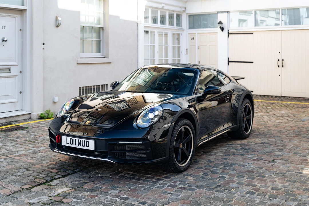 2023 Porsche 992 Dakar - Image 10 of 31
