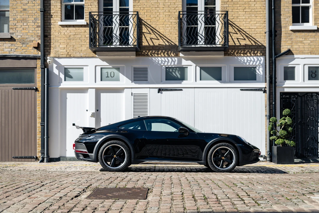 2023 Porsche 992 Dakar - Image 13 of 31