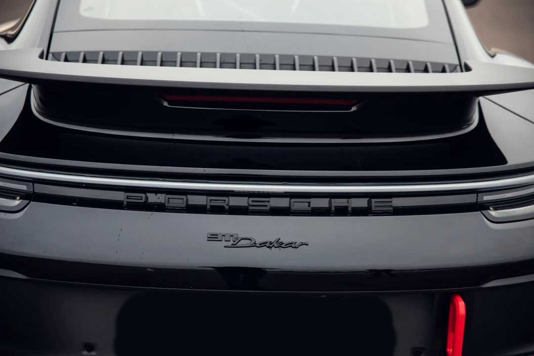 2023 Porsche 992 Dakar - Image 29 of 31