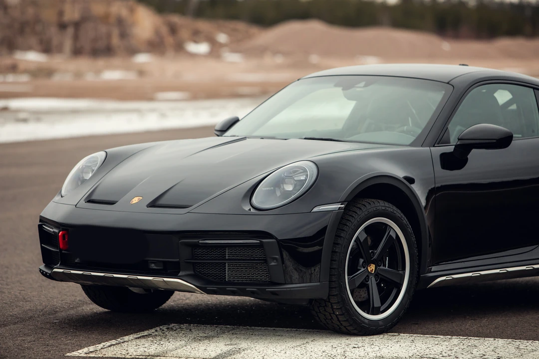 2023 Porsche 992 Dakar - Image 21 of 31