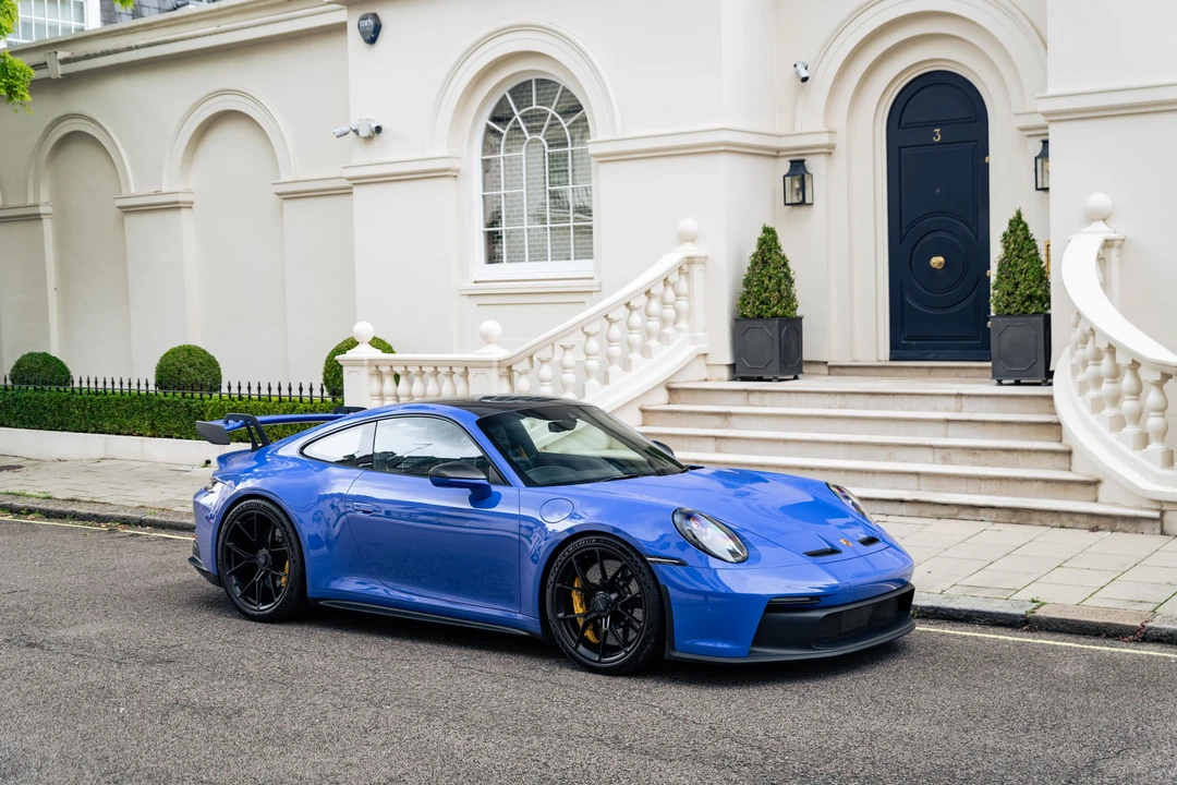 2023 Porsche 992 GT3 - Image 4 of 31