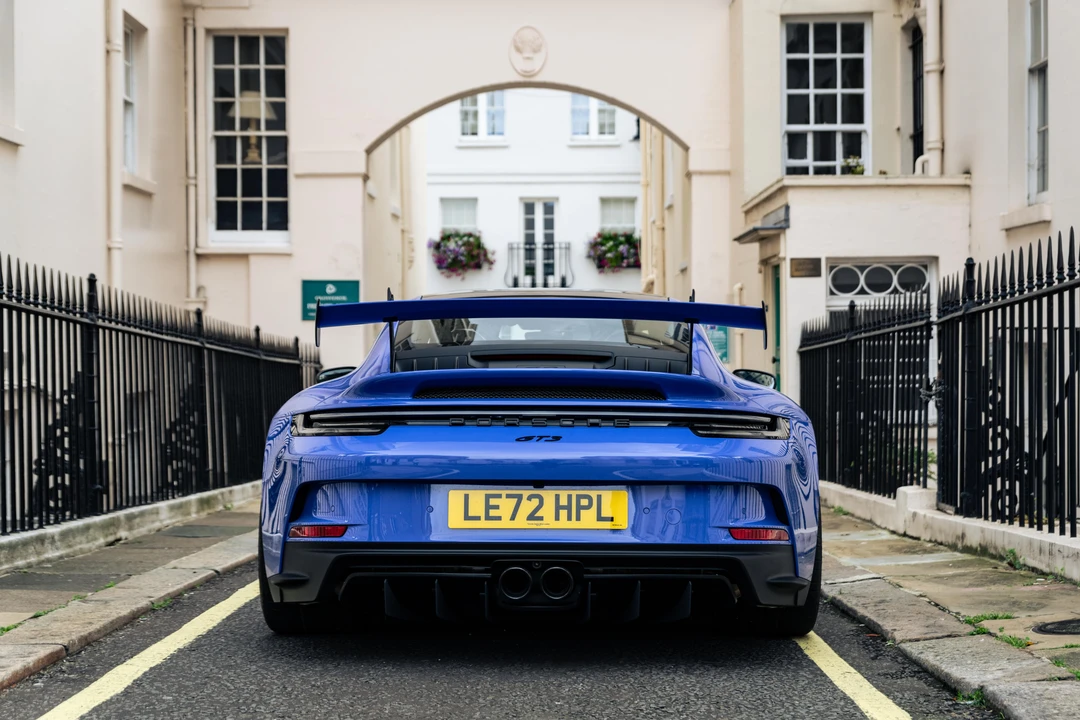 2023 Porsche 992 GT3 - Image 18 of 31