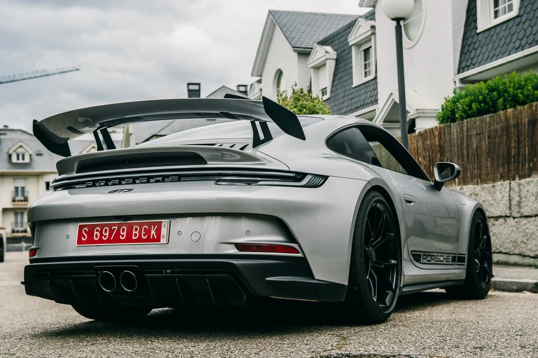 2022 Porsche 992 GT3 - Image 6 of 31
