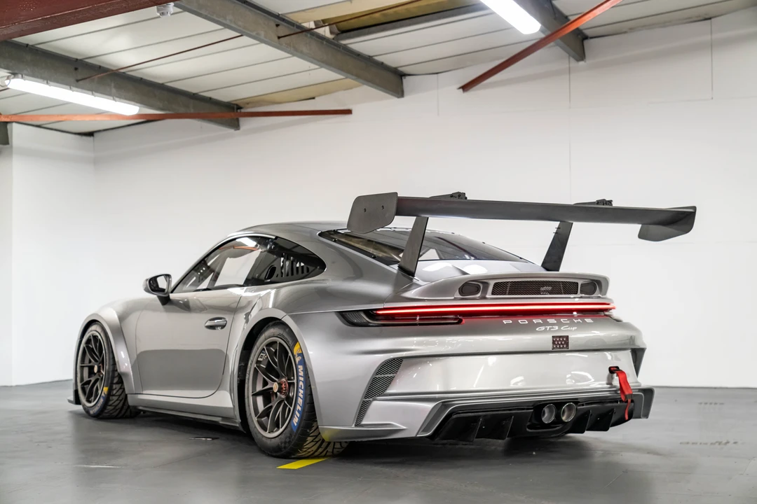 2023 Porsche 992 GT3 - Image 11 of 31