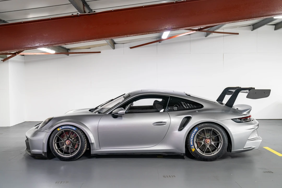 2023 Porsche 992 GT3 - Image 3 of 31