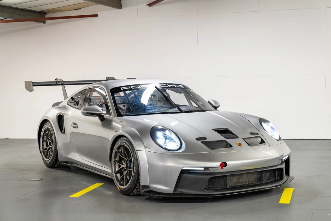 2023 Porsche 992 GT3 - Image 14 of 31