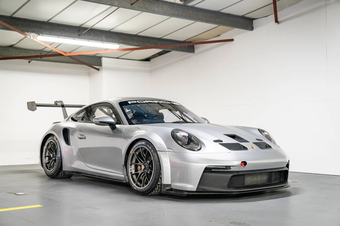 2023 Porsche 992 GT3 - Image 15 of 31