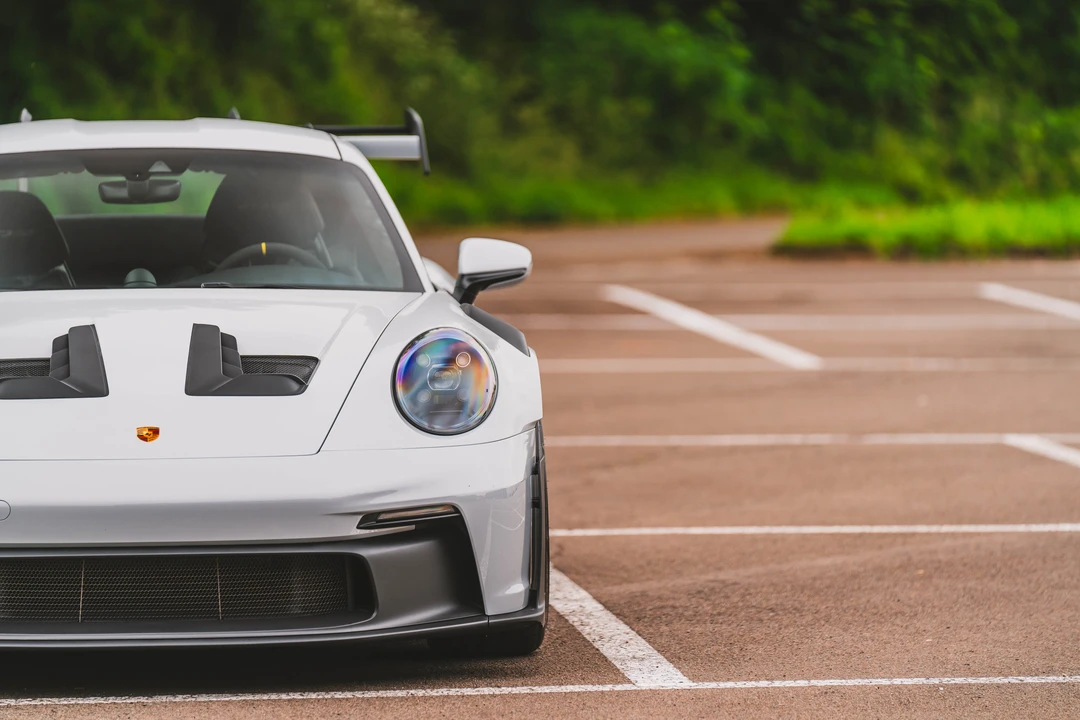 2023 Porsche 992 GT3 RS - Image 20 of 31