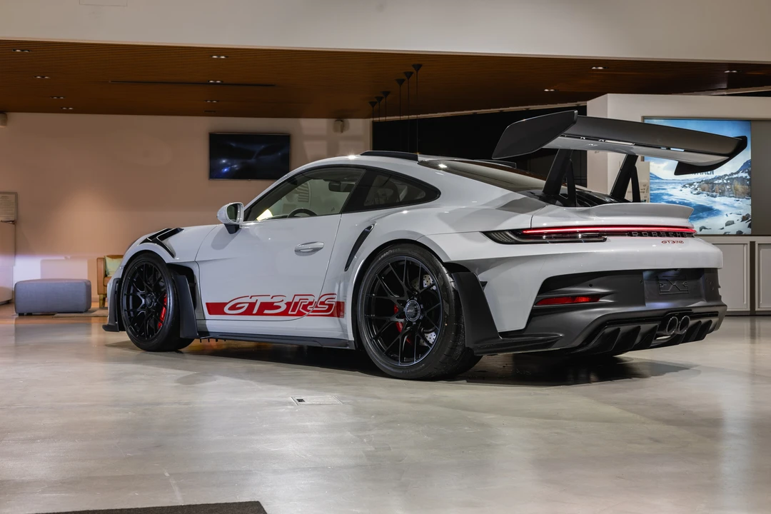 2023 Porsche 992 GT3 RS - Image 6 of 31