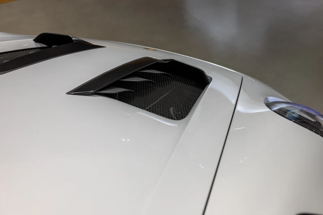 2023 Porsche 992 GT3 RS - Image 27 of 31
