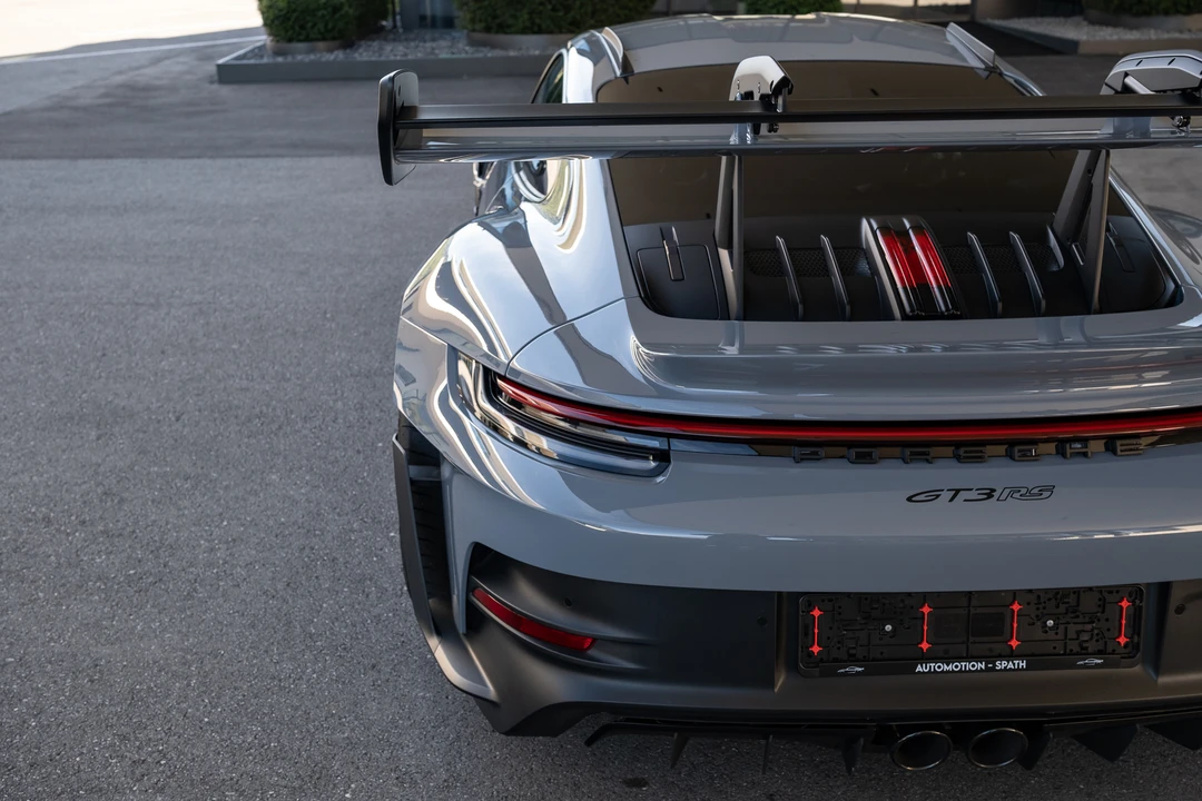 2022 Porsche 992 GT3 RS - Image 25 of 31