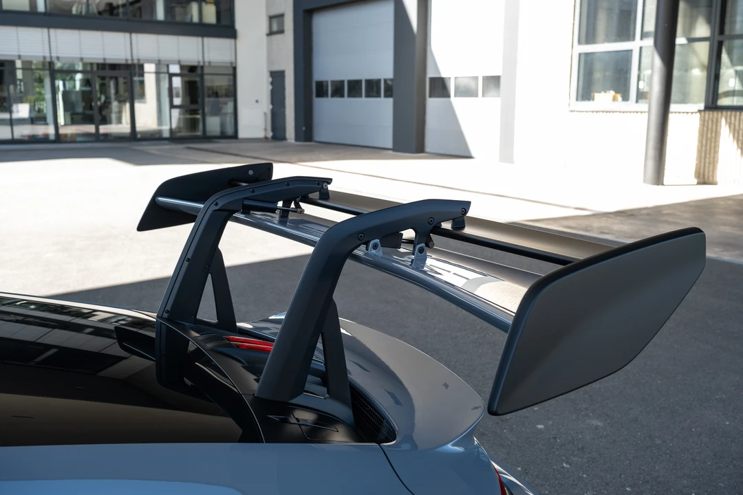 2022 Porsche 992 GT3 RS - Image 30 of 31