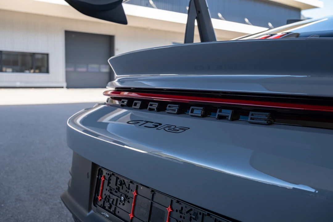 2022 Porsche 992 GT3 RS - Image 19 of 31