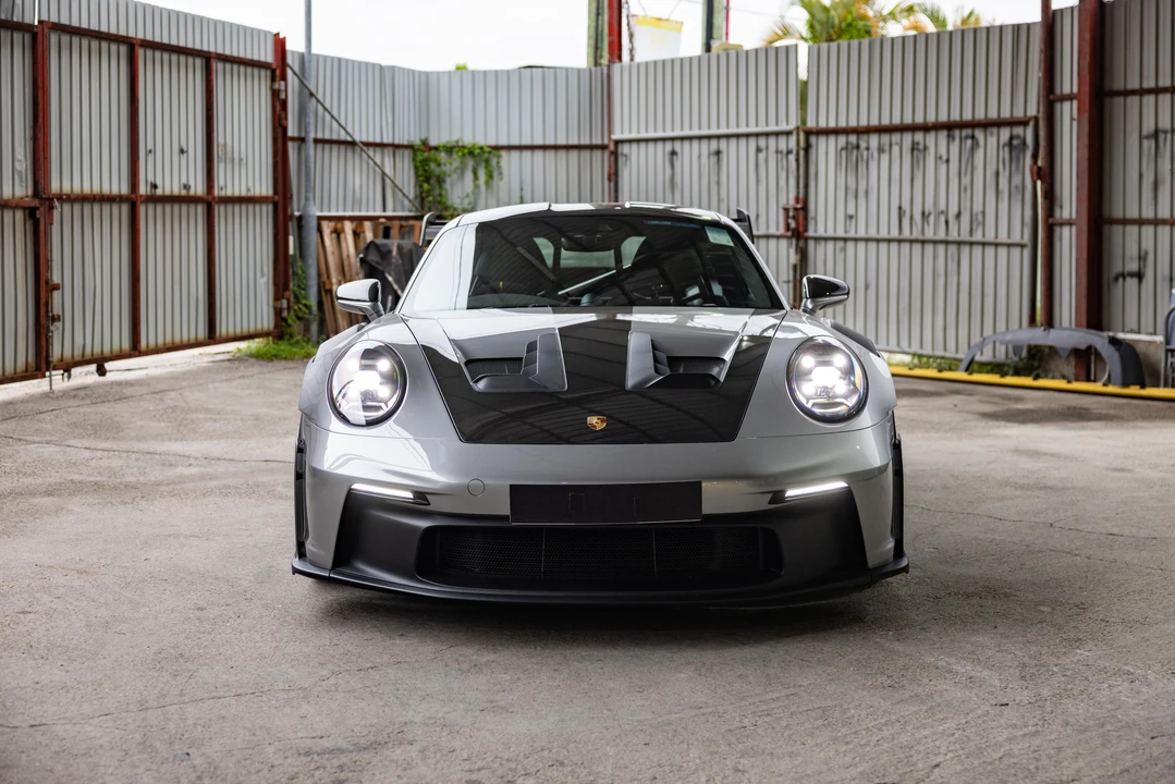 2023 Porsche 992 GT3 RS - Image 9 of 31