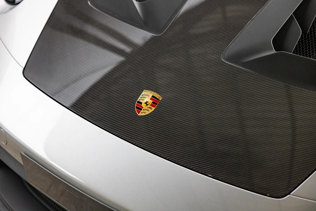 2023 Porsche 992 GT3 RS - Image 17 of 31