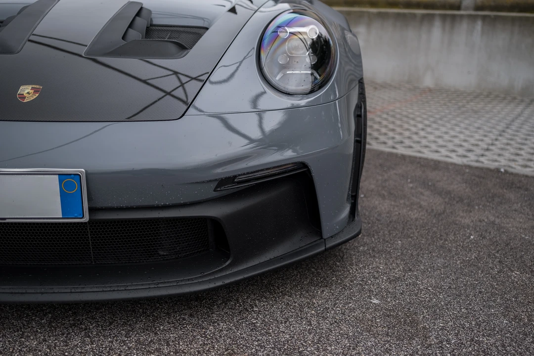2023 Porsche 992 GT3 RS - Image 14 of 31