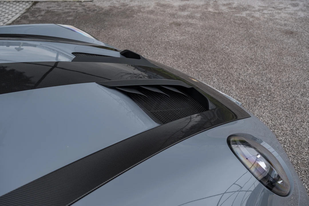 2023 Porsche 992 GT3 RS - Image 17 of 31